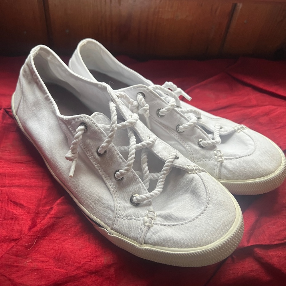 Sperry Women's White Lace-Up Sneakers - Picture 8 of 8